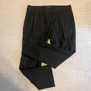 NWOT *Never Worn* Theory Cropped Tailor Pants Black